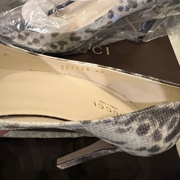 $$$Gucci Snake Skin Heels - Picture 7 of 7